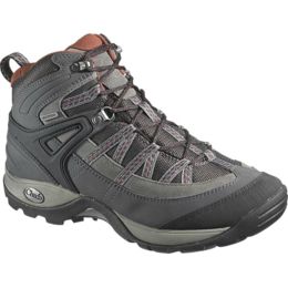 chaco men's hiking boots