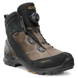 ecco ulterra mid hiking boots