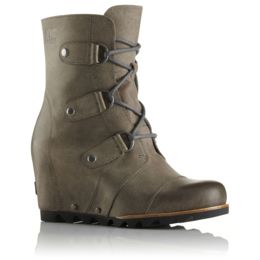 Joan of 2025 arctic wedge mid