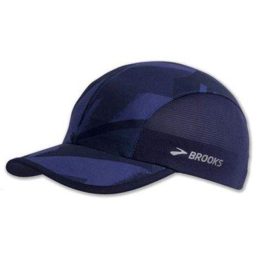 brooks run-thru hat