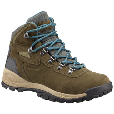 columbia newton ridge plus women's hiking boot