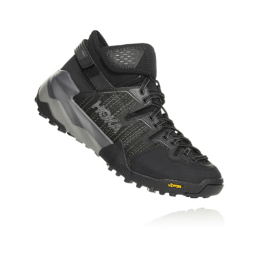 hoka one one boots black
