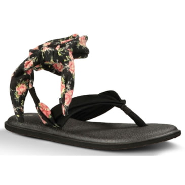 sanuk slinged up