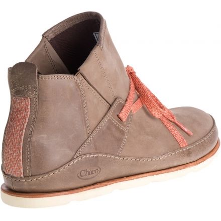 chaco women's harper mid