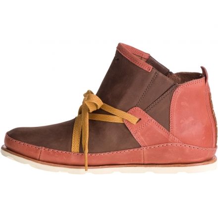 chaco women's harper mid