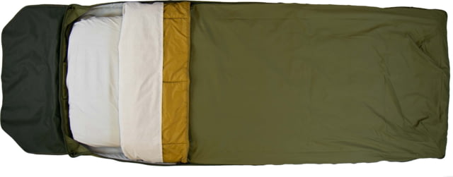 Born Outdoor Badger Bed 25 Baja Bundle Mult Moss Green/Dijon Medium