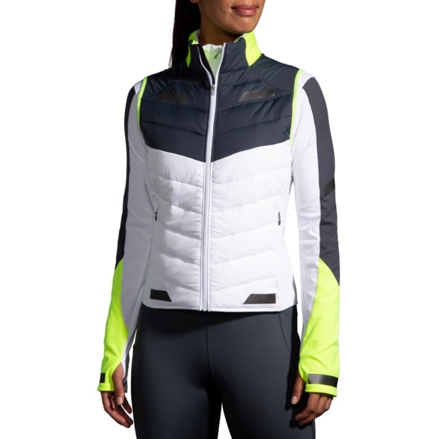 Brooks Run Visible Insulated Vest – Women’s White/Asphalt/Nightlife L