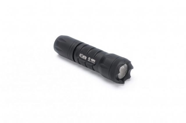 Elzetta Alpha 1-Cell LED Flashlight 415 Lumens w/Crenellated Bezel Ring Flood Lens Click Tailcap Black