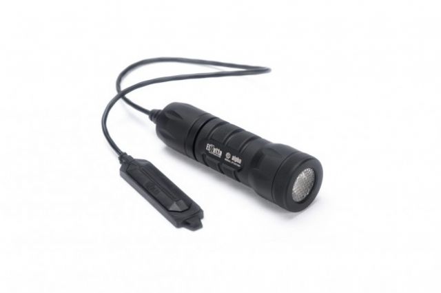 Elzetta Alpha 1-Cell LED Flashlight 415 Lumens w/Standard Bezel Ring Flood Lens Remote Tape Switch w/12in Cable Black