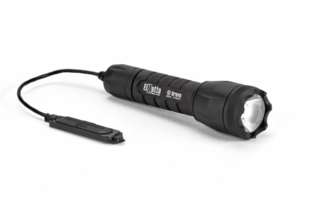 Elzetta Bravo 2-Cell LED Flashlight 850 Lumens w/Crenellated Bezel Ring High Output AVS Head Remote Tape Switch 5in Black