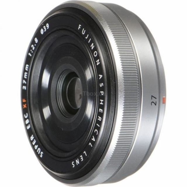 Fujifilm XF8-16mm F2.8 R LM WR Camera Lens Black Small