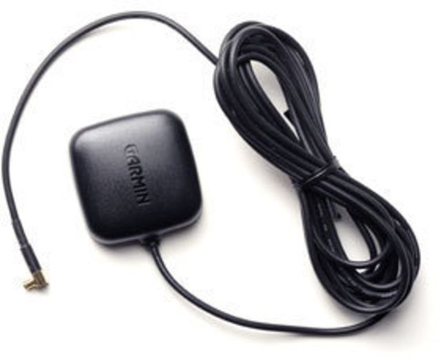 Garmin GA 25MCX low profile remote GPS antenna (integrated magnetic mount 9.5 ft. cable MCX connector) Navigation Device Accessories