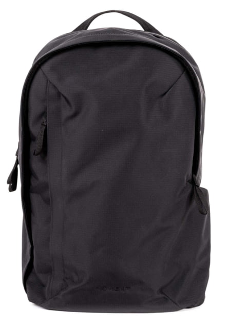 Moment 21L Everything Backpack Black