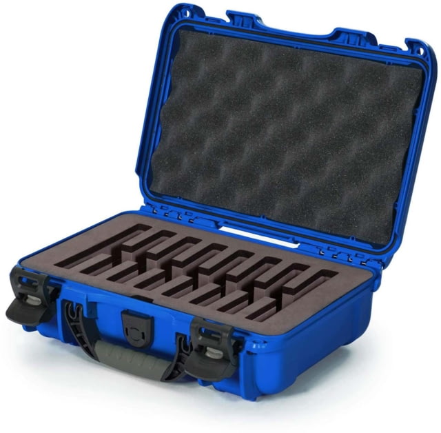 Nanuk 909 Case with Foam Insert for 8 Knives Blue