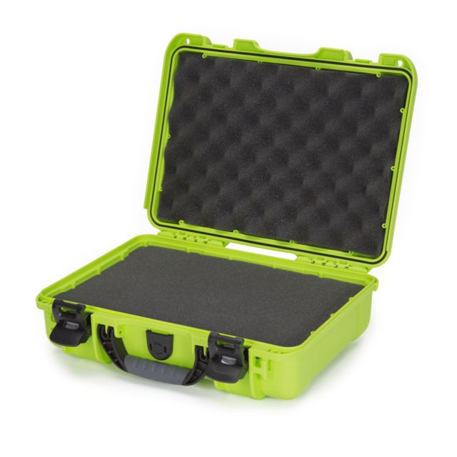 Nanuk 910 Protective Hard Case 14.3in Waterproof w/ Foam Lime