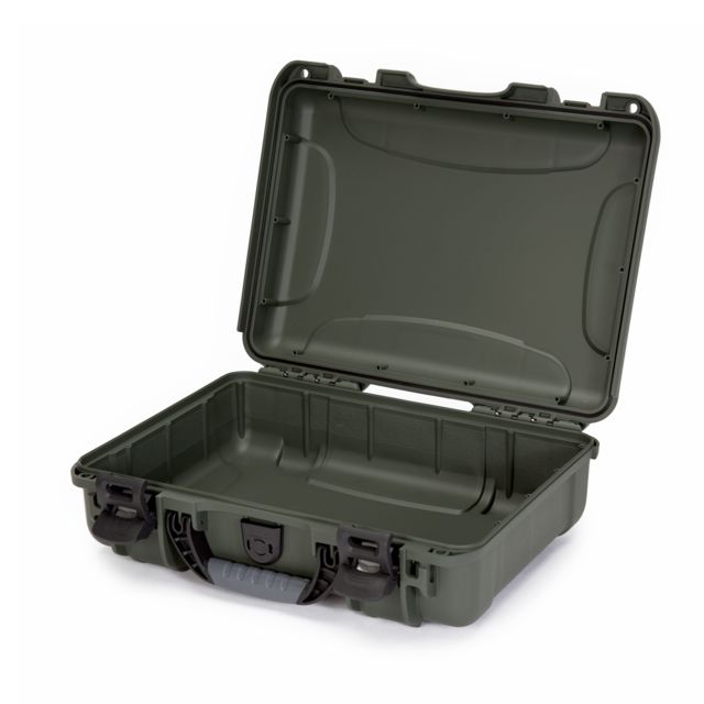 Nanuk 910 Protective Hard Case 14.3in Waterproof Olive