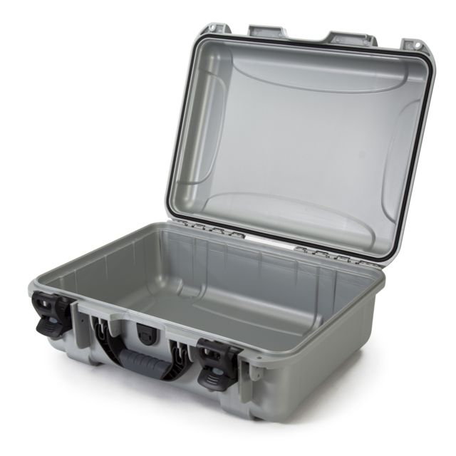 Nanuk 930 Water/Crush Proof Case - Silver