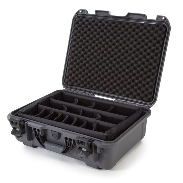 Nanuk 930 Water/Crush Proof Case w/Padded Divider - Graphite