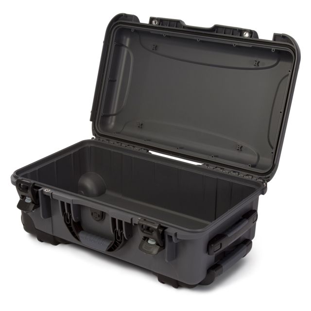 Nanuk 935 Protective Hard Case 22in No Insert Graphite