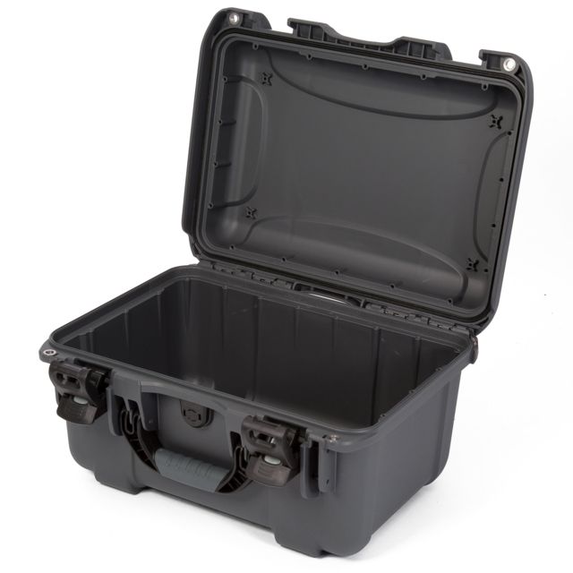 Nanuk Nanuk Case Graphite Medium