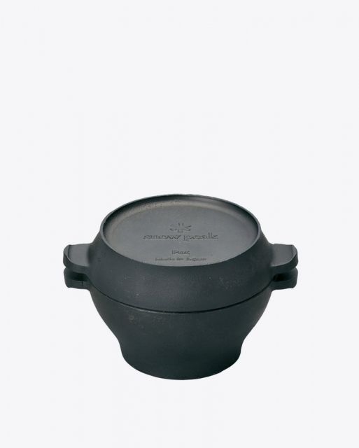 Snow Peak Micro Pot Cast Iron Oven Black