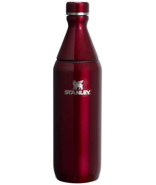 Stanley The All Day Slim 20 oz Bottle Garnet Shine 20 oz / 0.59 L