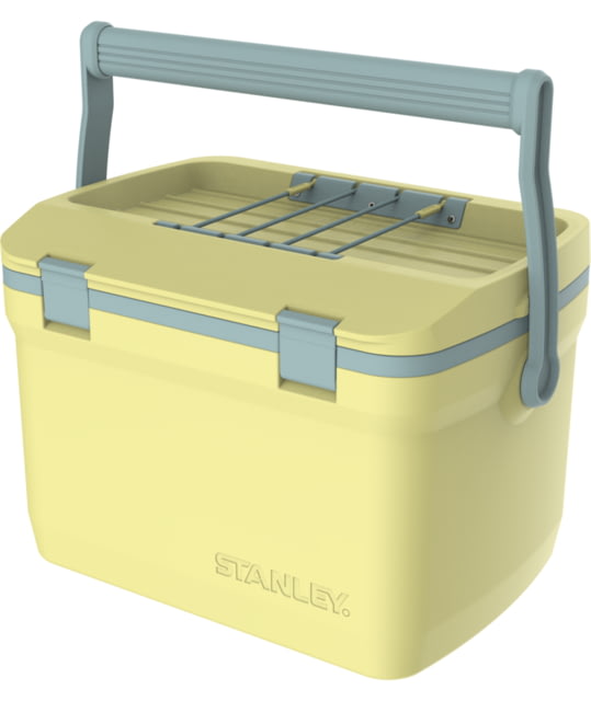 Stanley The Easy-Carry Outdoor Cooler Pomelo 16 QT/15.1 L