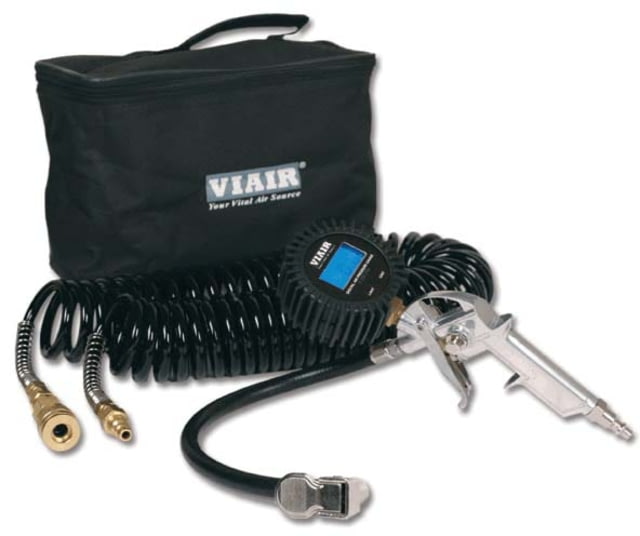 VIAIR Inflation Kit w/2.5in Digital Tire Gun Reads Up to 200 PSI 30ft Hose