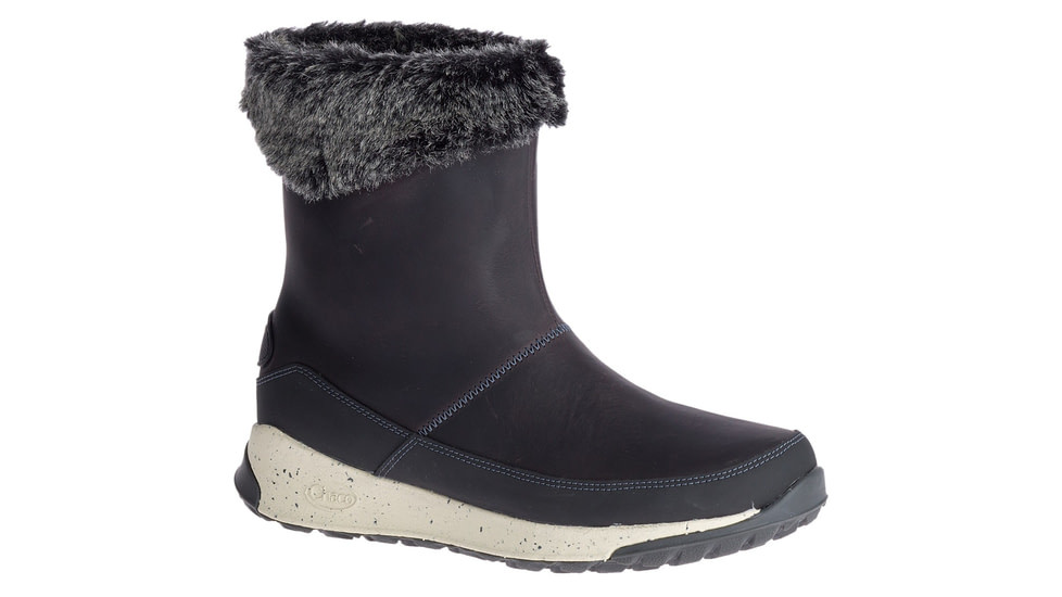 chaco borealis mid winter boots