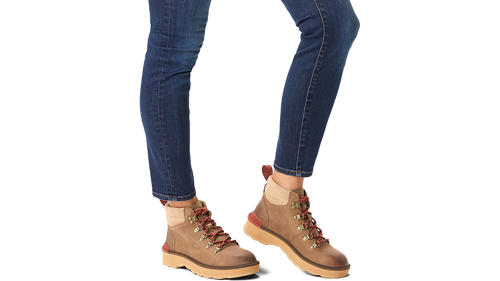 sorel hi line boots