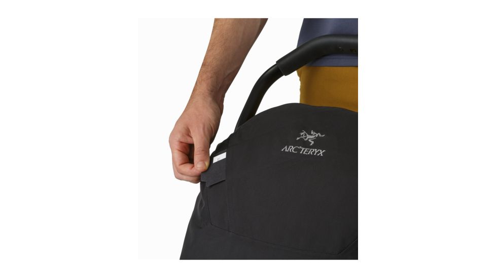 arc teryx v110 rolling duffel
