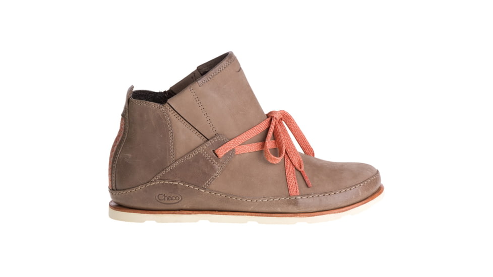 chaco women's harper mid