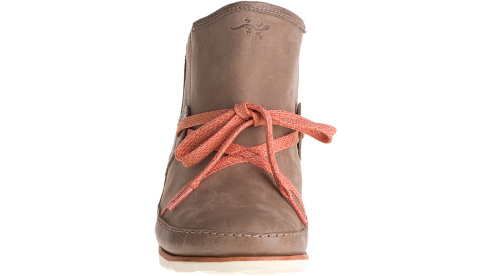chaco harper mid ankle boots