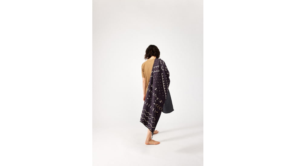 Nomadix Original Towel, Mud Cloth, One Size, NM-AFRI-101