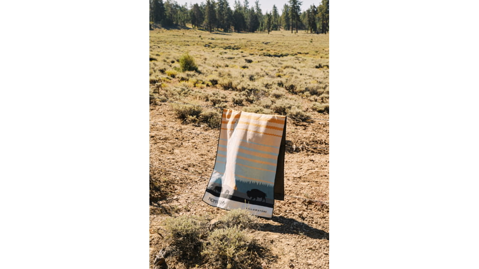 Nomadix Original Towel, National Parks - Yellowstone, One Size, NM-YELO-101