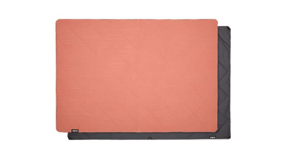 Yeti Lowlands Blanket — CampSaver