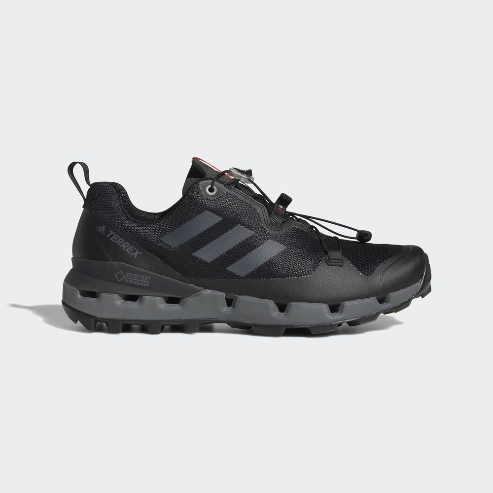 adidas surround