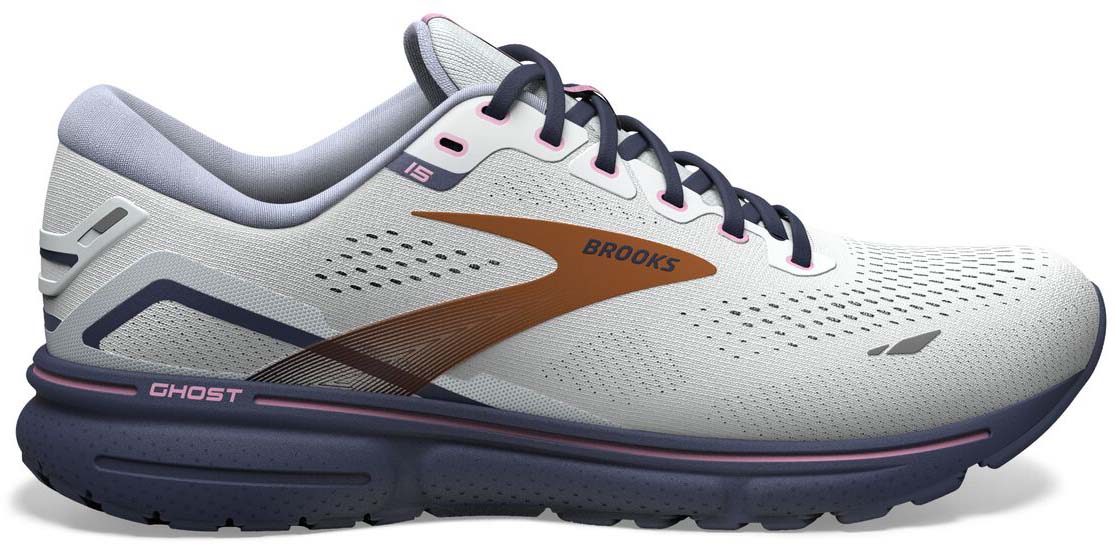 Brooks wide hot sale tennis shoes