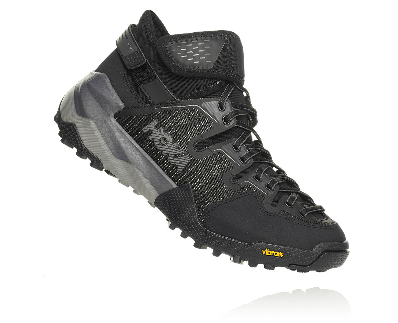 hoka one one men's trail shoes