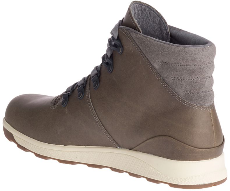 chaco men's hiking shoes