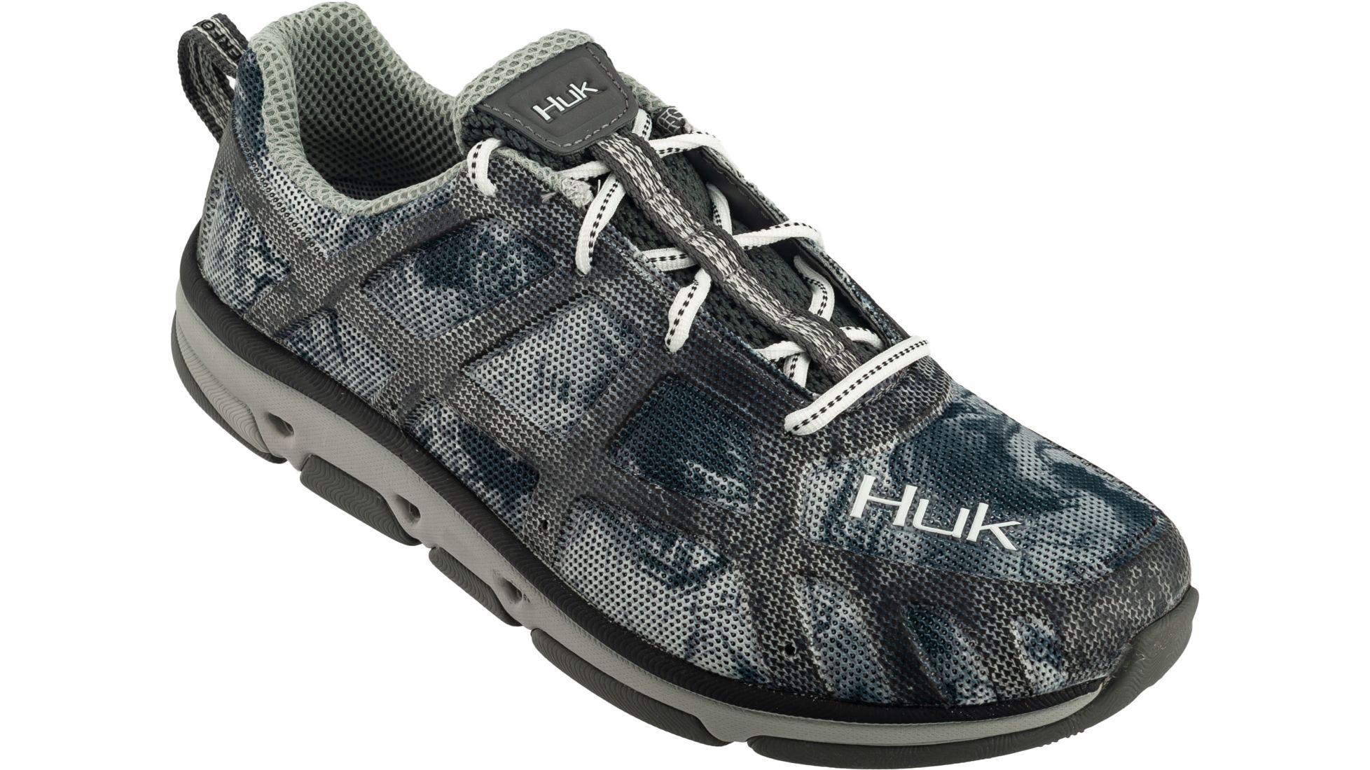 huk fishing shoes