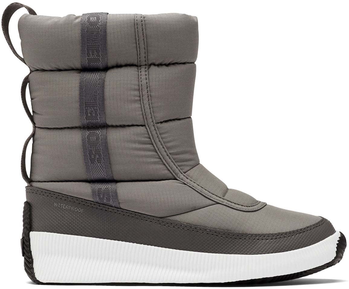 sorel mid puffy boot