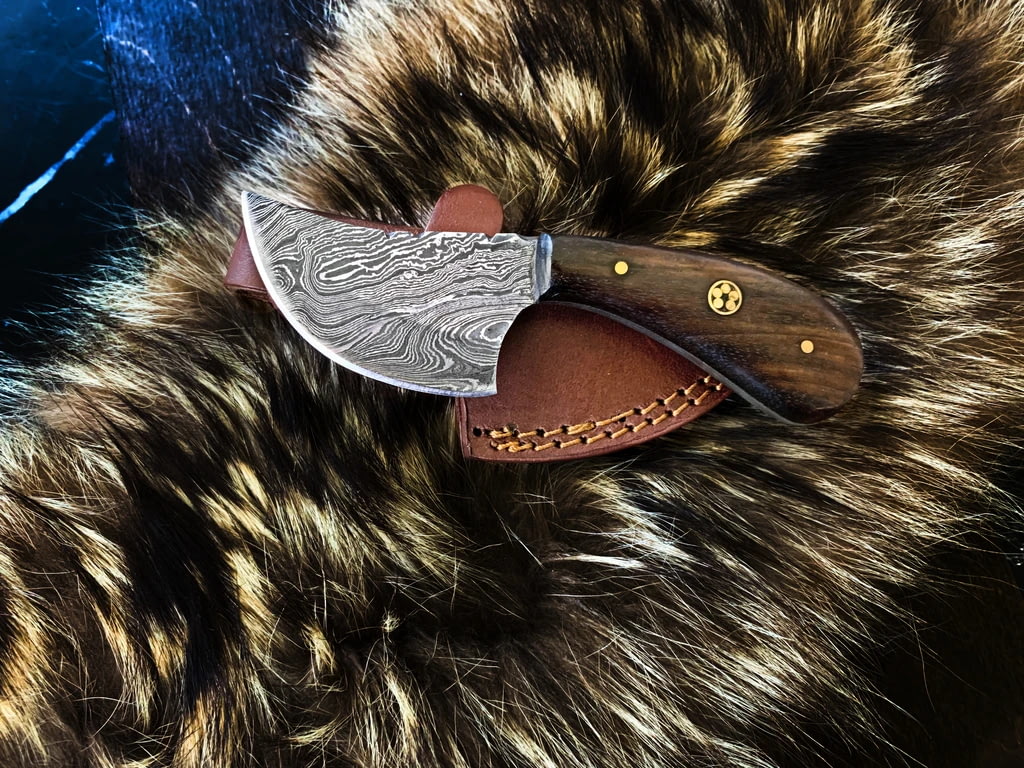 Titan Damascus Steel Fixed Blade Skinning Knife, 6in TDK90 , 37 Off